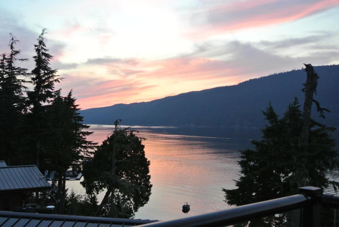 Bjørn Holm Villa Port Renfrew Eksteriør billede