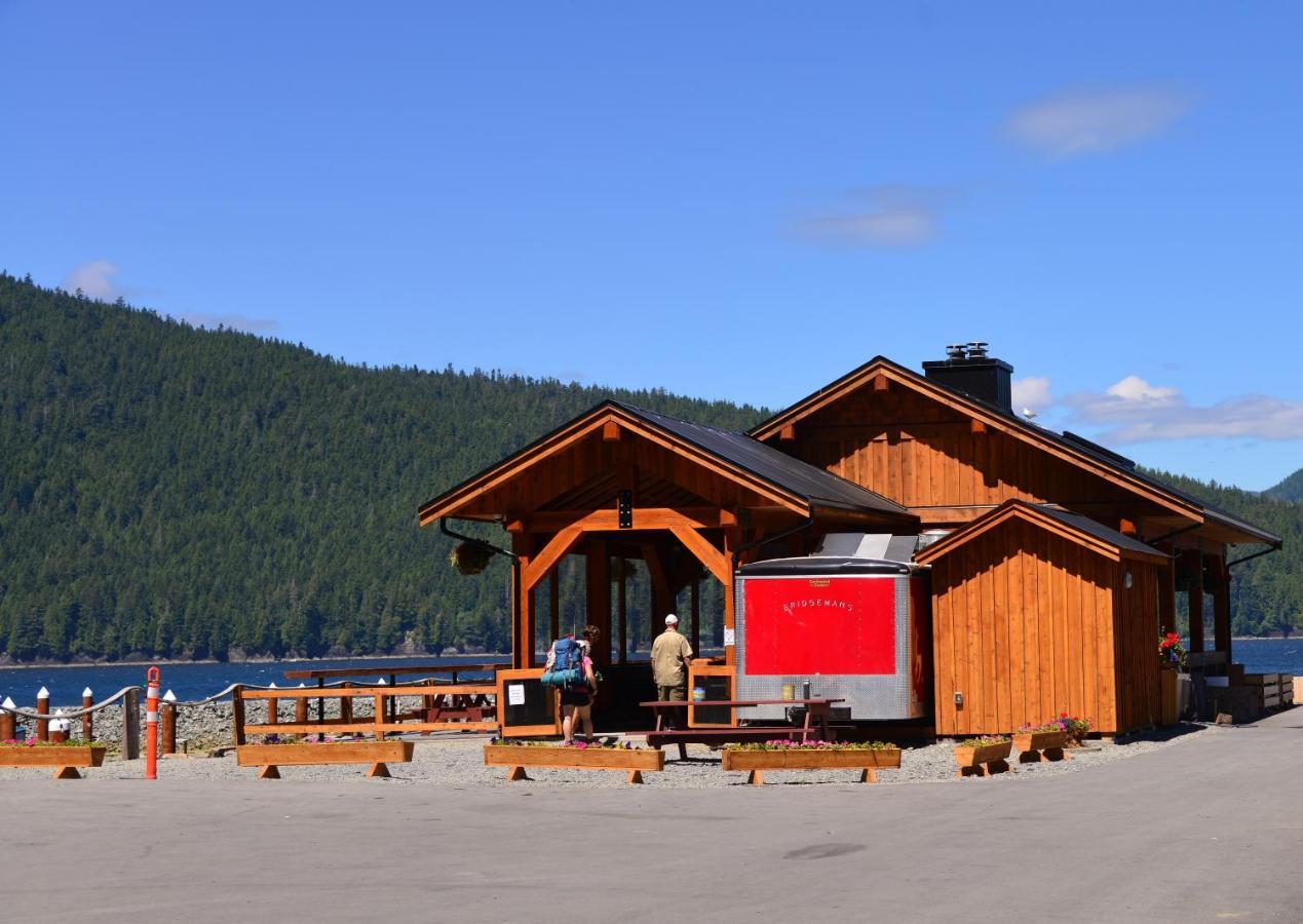 Bjørn Holm Villa Port Renfrew Eksteriør billede