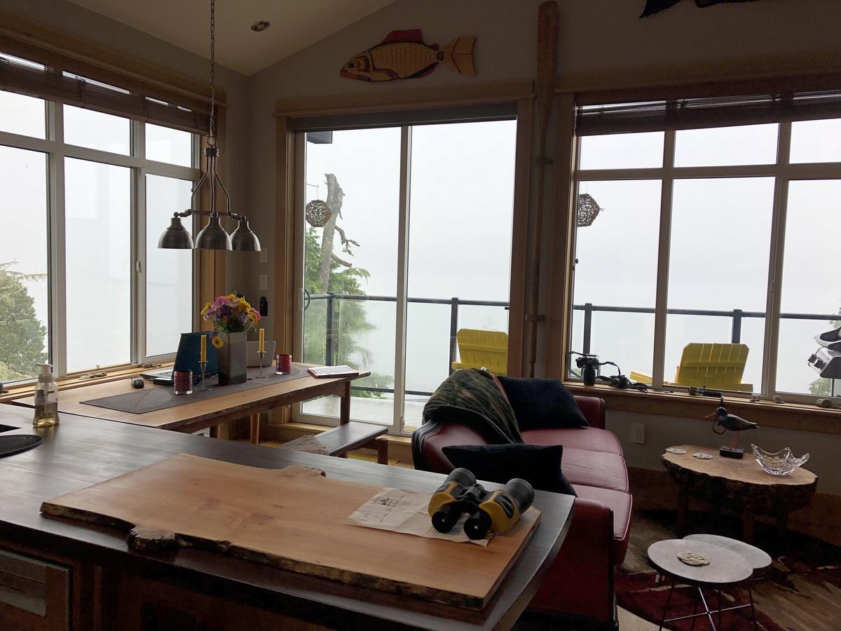 Bjørn Holm Villa Port Renfrew Eksteriør billede